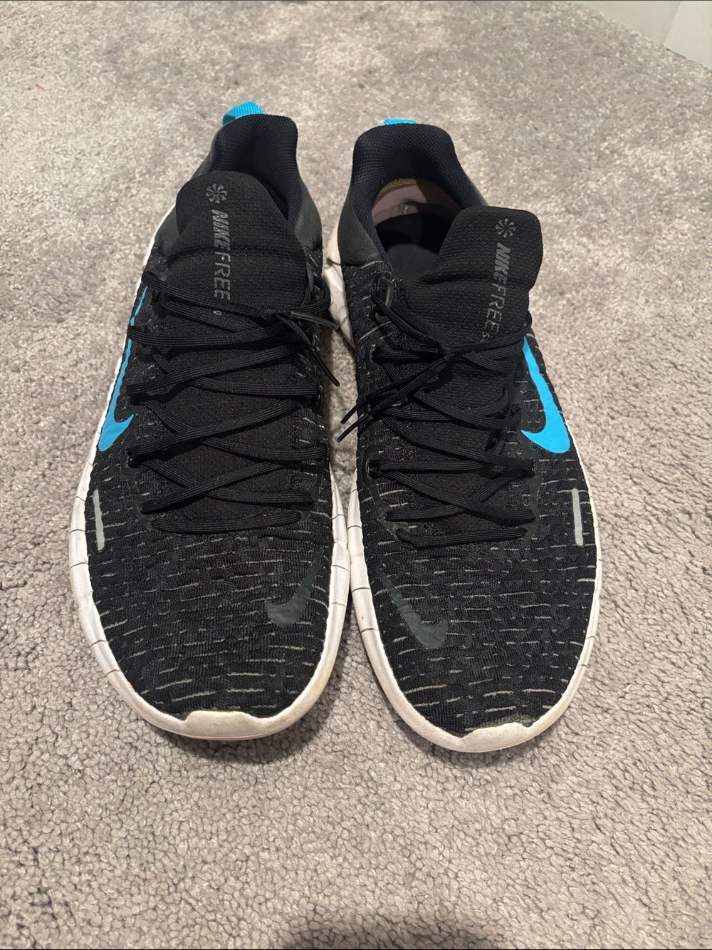 Nike Free Run 5.0 Black Running Shoes with Bright Blue Swoosh